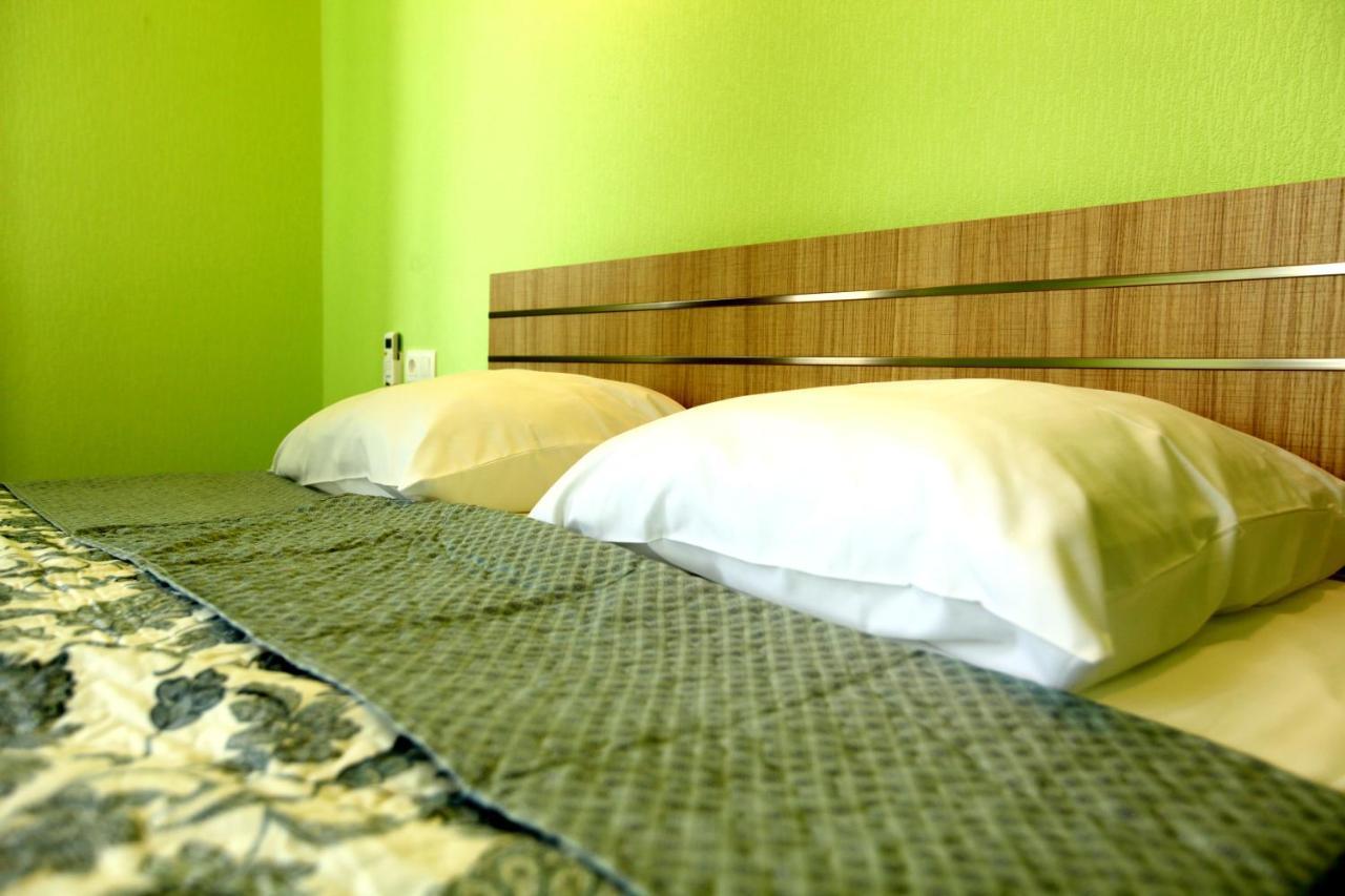 Irakli'S Rooms Тбилиси Екстериор снимка